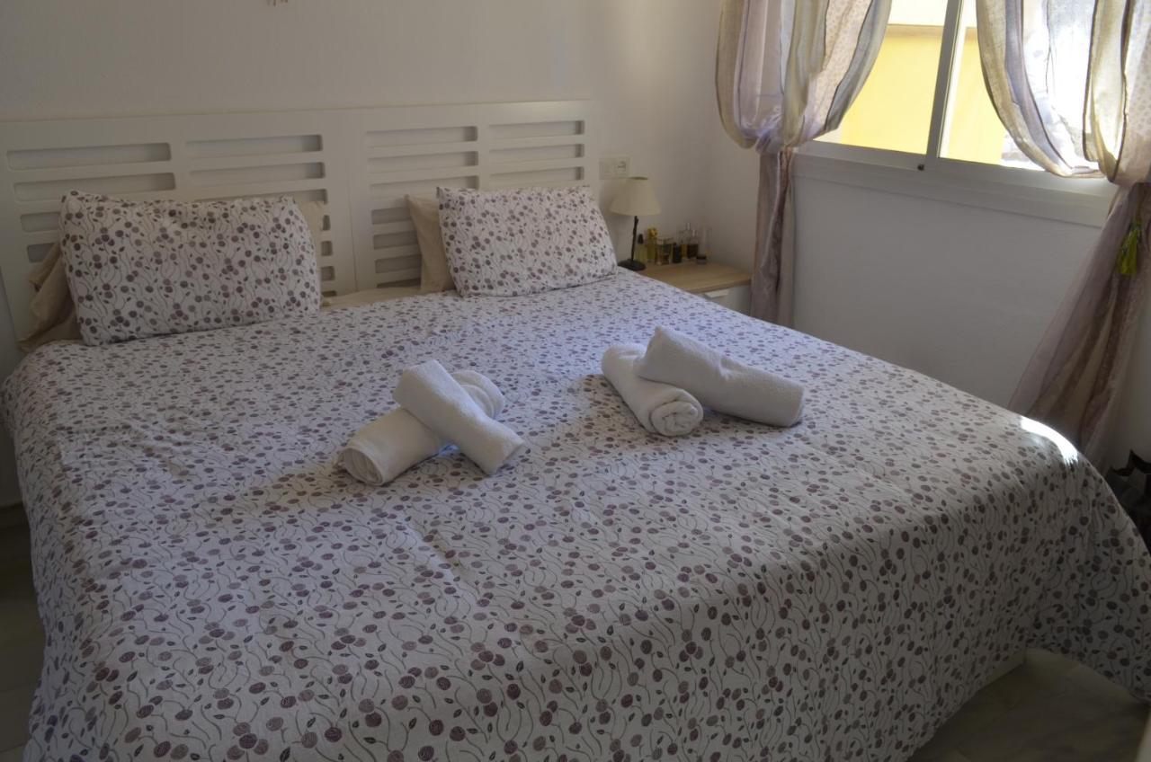 Carihuela Un Dormitorio Junto Al Mar Daire Torremolinos Dış mekan fotoğraf