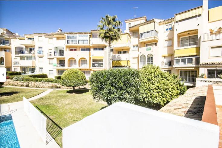 Carihuela Un Dormitorio Junto Al Mar Daire Torremolinos Dış mekan fotoğraf