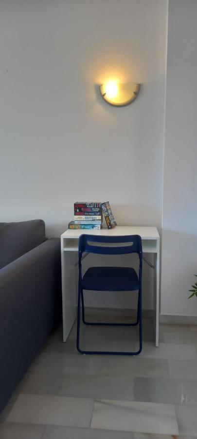 Carihuela Un Dormitorio Junto Al Mar Daire Torremolinos Dış mekan fotoğraf
