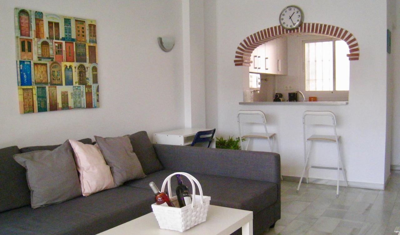 Carihuela Un Dormitorio Junto Al Mar Daire Torremolinos Dış mekan fotoğraf