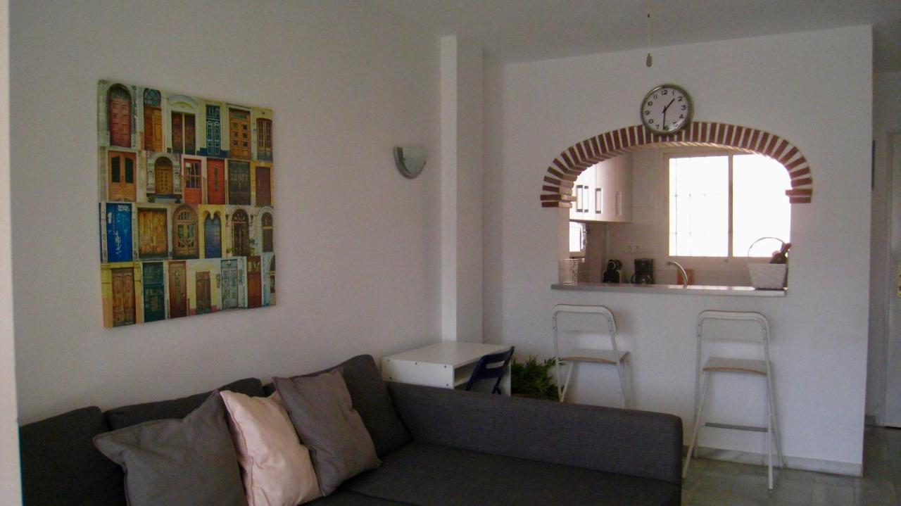 Carihuela Un Dormitorio Junto Al Mar Daire Torremolinos Dış mekan fotoğraf